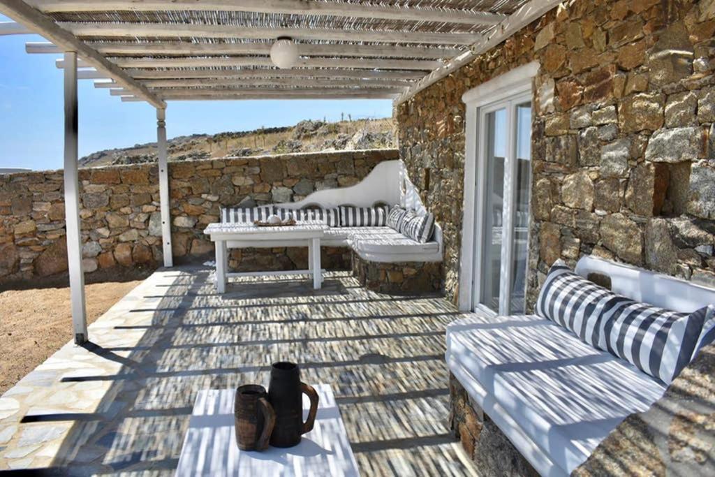 Blue Eye Mykonos * Mykonos Town